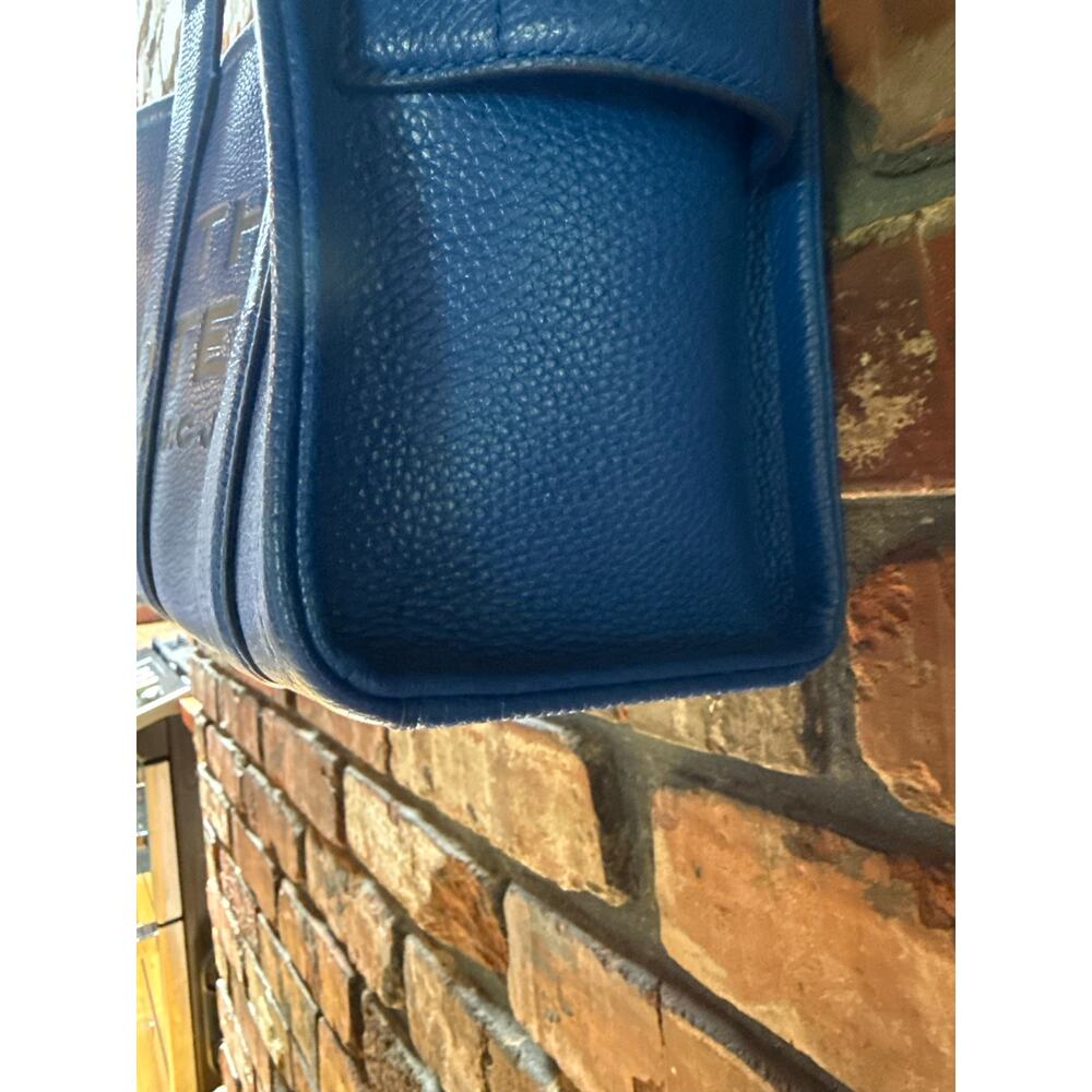 Marc Jacobs The Leather Small Tote Bag - Cobalt/Blue Sea - Picture 6 of 13